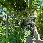 Nature & Sea Escape Spacious Family Apartment Durres