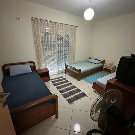 Apartment Lalzi